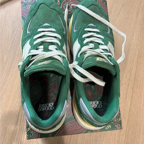 New Balance Men's 57/40 "Lunar New Year mens 11.5 - Picture 3 of 6